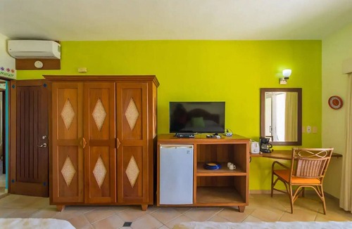 Cabarete Hotel | Guest-friendly suite with sea views in luxury beachfront resort, near everything