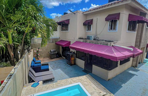 Altos de Arroyo Hondo Apartment | Haven Villa Retreat Large Jacuzzi Oasis