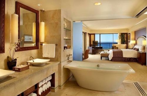 Waikiki Resort | 🌴Hilton Hawaiian Village✨ Experience Paradise in a 2BR Villa - Sleeps 6