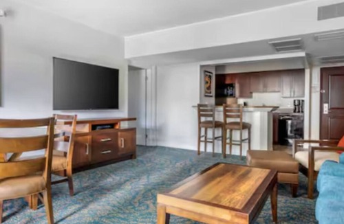 Waikiki Resort | Hilton Hawaiian Village - Lagoon Tower, 2 Bedroom Plus