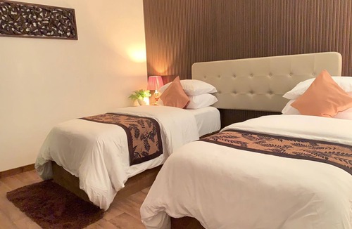 Hanimaadhoo Hotel | Himeyn Beach Inn Ocho Homes
