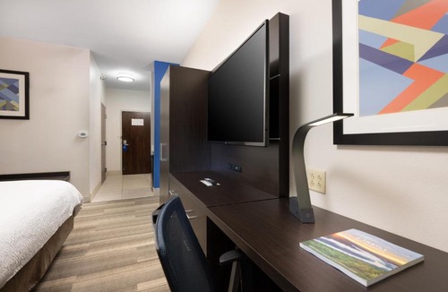 Lupton City Hotel | Holiday Inn Express & Suites Chattanooga-Hixson by IHG