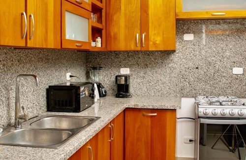 Santiago de los Caballeros Hotel | Hotel Casa Jum