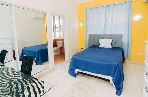 Bavaro Ski Chalet | Ideal villa for families, 5 minutes from the beach with golf course