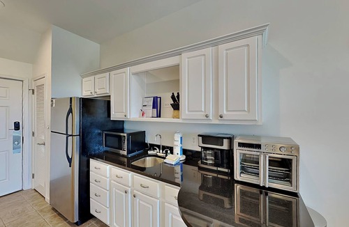 Rosemary Beach Condo | Inn at Seacrest #303 - Seaside Sunrise | Luxe Studio, Resort Amenities + 2 Bikes