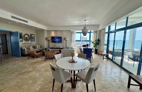 Villas Del Mar Apartment | JuanDolio Penthouse 3 bedrooms Beachfront frente a hemingway