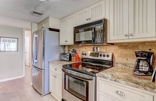 Amelia City Condo | Just renovated, Oceanfront, 3 bed/2 bath, Sailmaker 601
