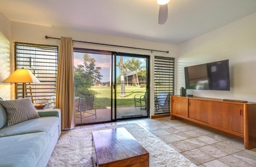 Kaunakakai House | Kaunakakai Home at Molokai Shores w/Pool!