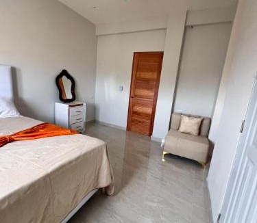 Samana Hotel | La Familia Aparta Hotel en Samaná