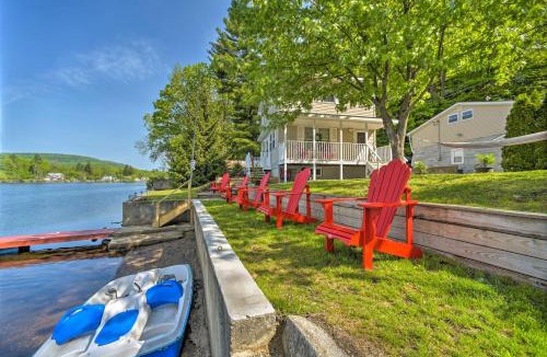Lake Luzerne House | Lake Luzerne Home w/Fire Pit on Hudson River