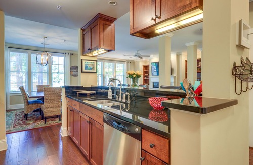 Greensboro Condo | Lakefront Oconee Vacation Rental w/Patio & Views!