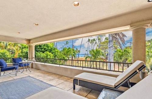 Waialae Iki House | Large Kahala Estate with Oceanview