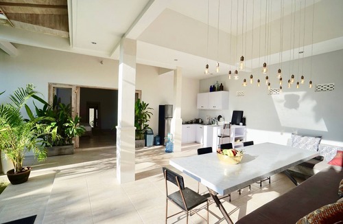 Batubelig Villa | ❤️ LUX 3 BR SEMINYAK POOL VILLA (SLEEPS 6) IN SEMINYAK - WALK TO BEACH ❤️