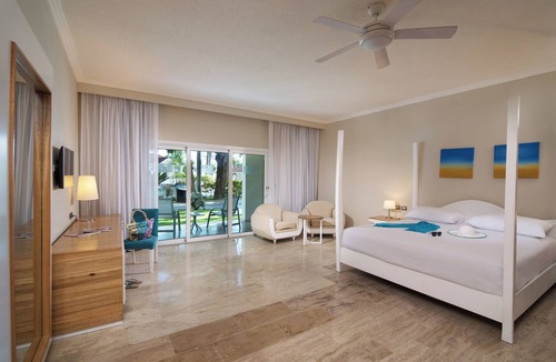 Puerto Plata Hotel | Luxe Resort stay at the Cofresi Palms with ocean views