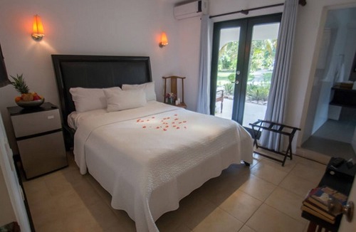 Cabarete Hotel | Luxurious hotel room on sandy beach