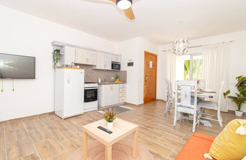 Dominicus Apartment | Luxury 1BR Oasis Paraiso Residence