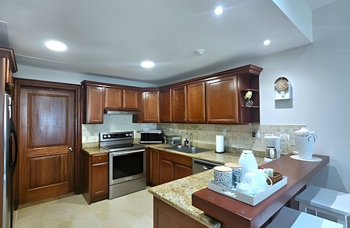 Cap Cana Marina Apartment | Luxury 2BR condo Beachfront view w/Jacuzzi & BBQ