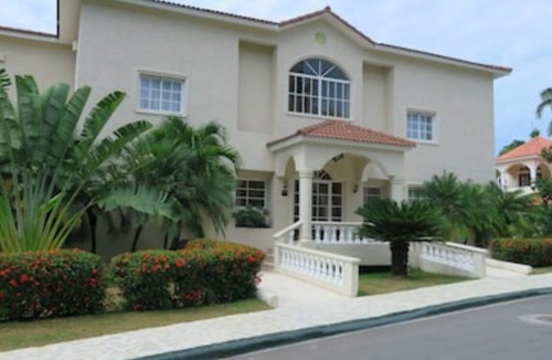 Los Brazos Villa | Luxury 3-4 Bedroom Villa with Private Pool, Maid, Optional Chef, VIP Services