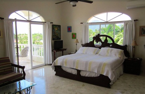 Los Brazos Villa | Luxury 3-4 Bedroom Villa with Private Pool, Maid, Optional Chef, VIP Services