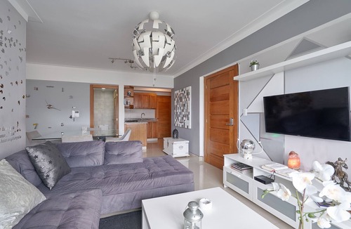 Bella Vista House | Luxury apartment, pool, 9 people, great location