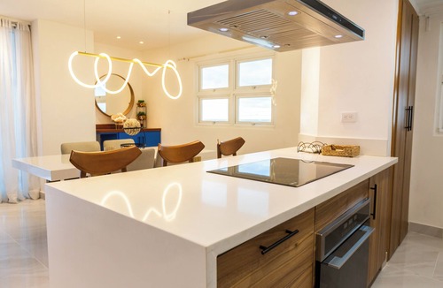 Villas Del Mar Apartment | Luxury | Beachfront| Amazing View| 11th Floor!