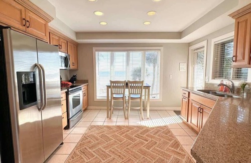 Beach Lagoon Condo | Luxury Ocean View Villa w/Pool on Hilton Head