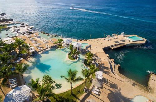 Dominicus Apartment | Luxury Oceanfront Penthouse with Private Rooftop & Infinitive pool -Tracadero Beach Club