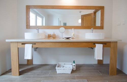 Cabarete Hotel | Luxury suite with billiard table, jacuzzi, pool, right on a sandy beach!