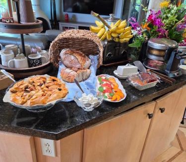 Lawai Bed & Breakfast | Marjorie's Kauai Inn
