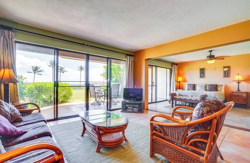 Maunaloa Condo | Maunaloa Vacation Rental - Walk to Kepuhi Beach!