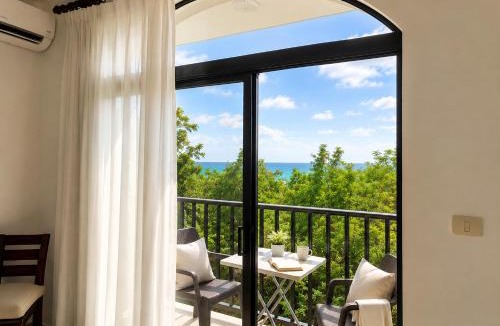 Dominicus House | Million View Room Adults Only Resort 1