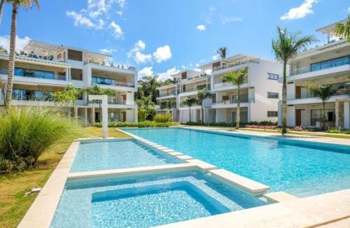 La Iglesia Apartment | Modern 2BD With Pool And Huge Private Terrace