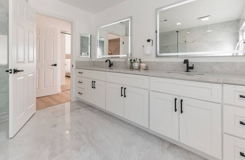Rancho Bernardo House | Modern home in Bernardo Heights with club house amenities!