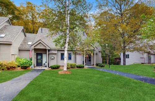 West Hartford Apartment | Newton Village 1A