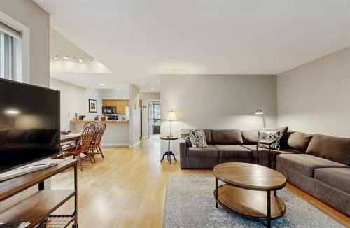 West Hartford Apartment | Newton Village 1A