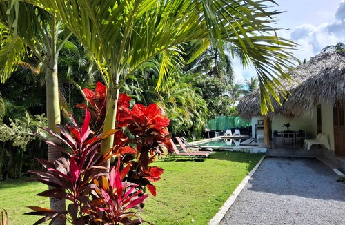 Las Terrenas House | Nomadas 5 bdrs villa with p/pool 2nd line to beach