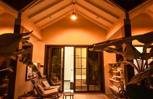 Noonu Atoll Bed & Breakfast | Oasis Breez - King Bedroom