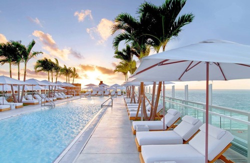 City Center Apartment | Ocean front apartment in 1 hotel resort