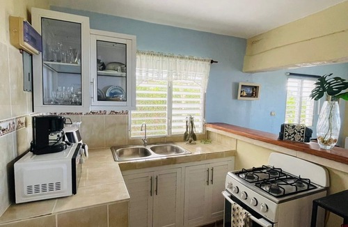 Cabrera House | Ocean view 1-bedroom house with AC, WiFi, and pool access in awesome Cabrera