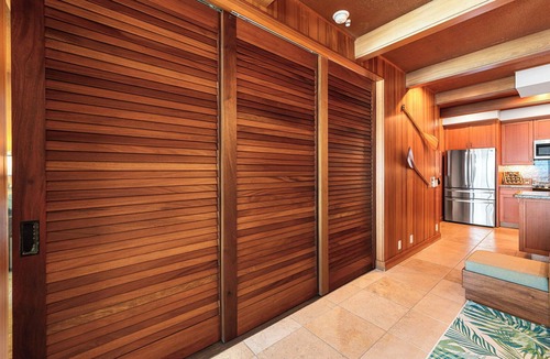 Kailua-Kona Condo | Oceanfront Luxury! - Affordable Oceanfront Condo Now with A/C!
