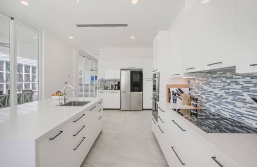 Punta Cana Villa | Palmas 15: NEW luxury villa w/screened-in pool, Jacuzzi, staff & golf cart