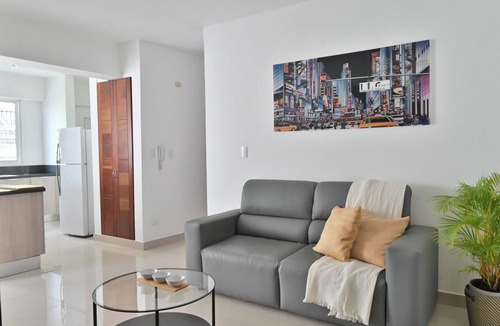 Los Prados Apartment | PALMER