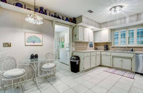 Amelia City House | Paradise Cove - Hosted by Moore AI Rentals
