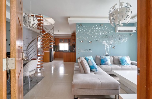 Bella Vista Apartment | Pent house, pool, private terrace, great location.