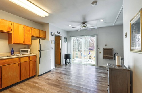 Saratoga Springs Cottage | Pet-friendly Home w/Patio: 4 Mi to Saratoga Spa!