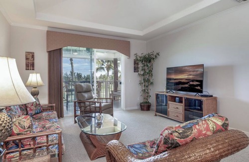 Waikoloa Apartment | Private Penthouse Getaway At Waikoloa Beach Resort 5 minutes from A-Bay Beach