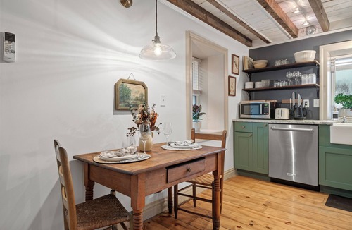 Stevens Cottage | Quaint Cottage on Farm HOT TUB & Fire Pit