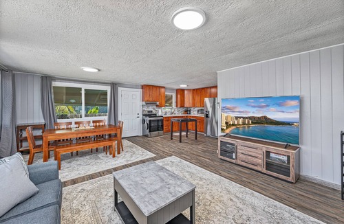 Ewa House | Renovated Steps to the Beach Cottage in Ewa Beach Serene Home C