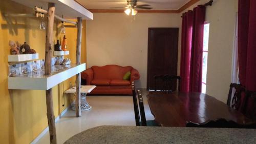 Playa Bibijagua Apartment | Residencial espinal 2