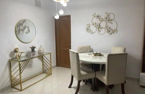 Los Maestros Apartment | Residencial Oasis Torre Alta